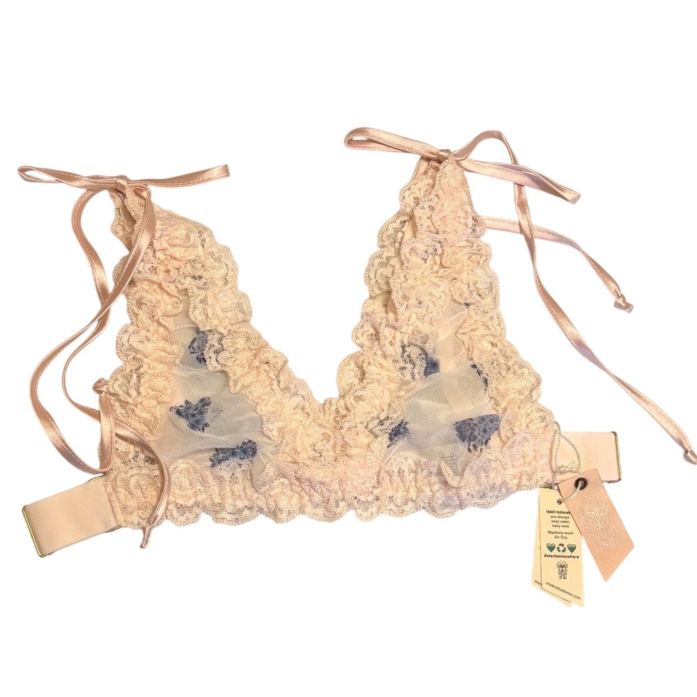 We Are HAH Free People Flip HAHround Bra Ditsy Floral French Blue Lace XS NWT